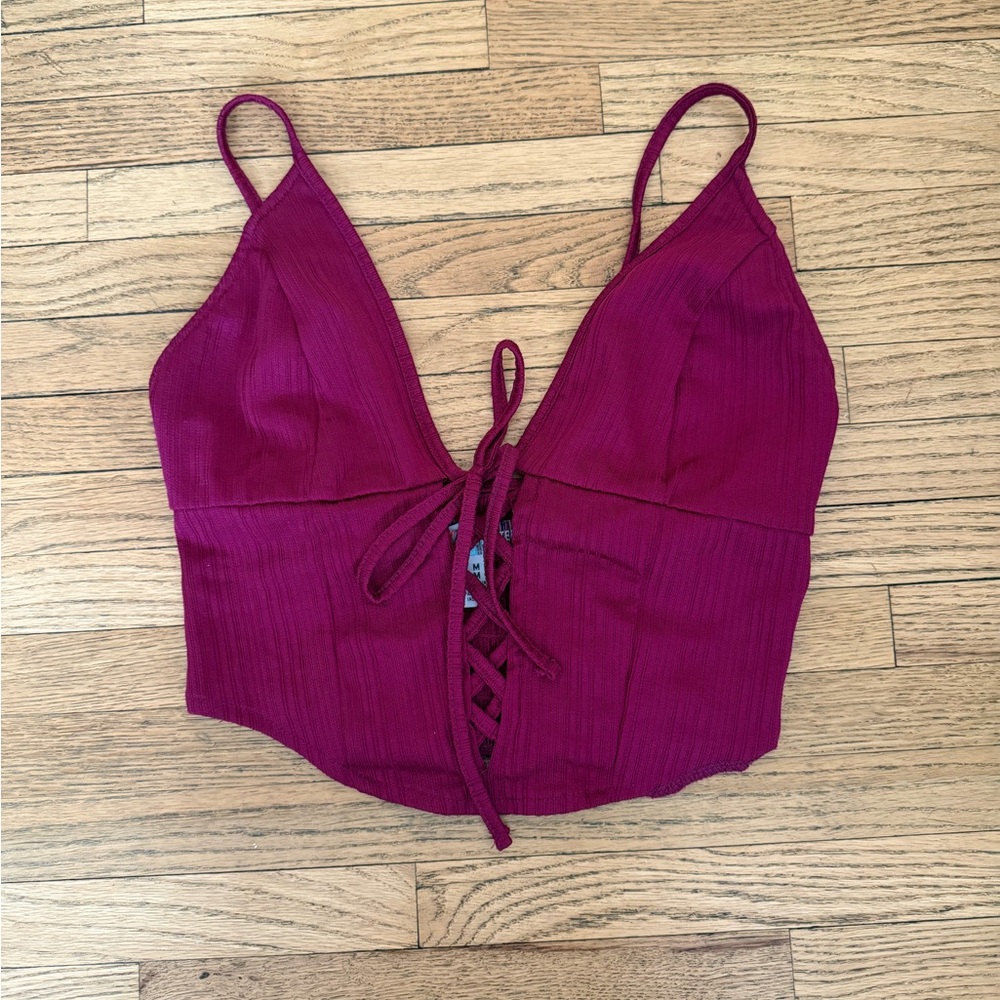 UO Women's Fuschia Lace-Up Crop Top